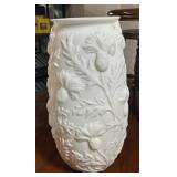 PHOENIX GLASS THISTLE PATTERN UMBRELLA VASE,