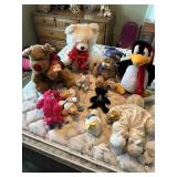 STUFFED ANIMALS INCLUDING DONALD DUCK, AFLAC,