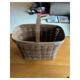 WOVEN BASKET