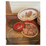 GLASS AND TIN ROUND PLATTERS, MELAMINE OVAL