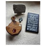 STONE PRAYER PLAQUE IN HOLDER, WOOD APPLE WALL
