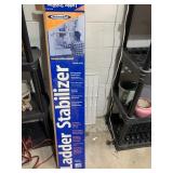 WERNER LADDER STABILIZER INBOX MODEL AC96