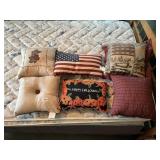 DECORATIVE THROW PILLOWS
