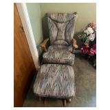 GLIDER CHAIR AND OTTOMAN, VERY CLEAN