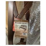 METAL GLIDER WITH FLEUR DIS DECORATION 50 INCHES