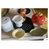 APPLE SPONGE HOLDER, VINTAGE COW CREAMER,