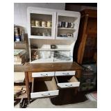TWO PIECE HUTCH WITH GLASS DOOR TOP OPEN CENTER