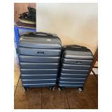 NEWER LEISURE LUGGAGE EXPANDING CHECKED AND