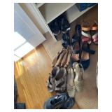 8 PAIRS SANDALS AND SHOES HAVE BEEN WORN