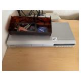 TOSHIBA DVD PLAYER, ORGANIZER HOLDER