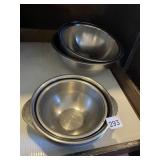 STAINLESS STEEL BOWLS