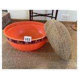 COUNTRY GENTLEMAN HAT AND PLASTIC BOWL