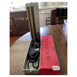 MAJESTIC MERCURY SPHYGMOMANOMETER DESK MODEL LAB