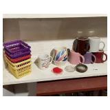 MINI COLORED BASKETS, MUGS