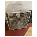 BOX FAN