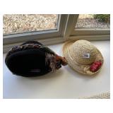 STRAW HAT AND COLOR PLAY HAT