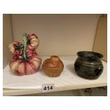 IMPORTED COVERED DISH, CROCK, TOMATO GROUP