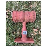 CAST-IRON DOUBLE-SIDED LAMP