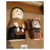 GANTZ PITCHER AND VASE