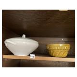 GLAZED ITALY GOLD TOWN MOLD, SERVING BOWL