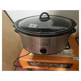 RIVAL CROCK POT OVAL VERY NICE CONDITION