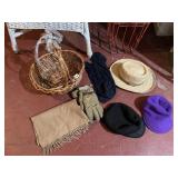 BASKET, SCARF, GLOVES AND SCALA S/M HAT