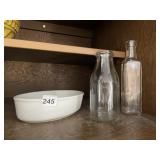 CASSEROLE BOWL AND GLASS PITCHER