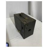 VINTAGE BROWNIE BOX CAMERA