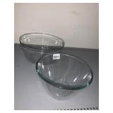 2 GLASS MIXING BOWLS 8" & 10 D