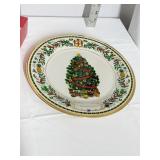 LENOX COLLECTOR PLATE CHRISTMAS AROUND THE WORLD