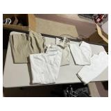 5 PAIRS OF WOMENï¿½S STRAIGHT LEG SZ 12 PANTS,
