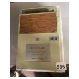 ELECTRA 8 TRACK CARTRIDGE TAPE PLAYER LIKE NEW