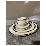 LENOX DINNERWARE HANCOCK COMPLETE FOR 9