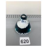SCOTLAND "SNOW FALL" PAPER WEIGHT