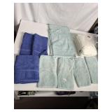 ASSORTED TOWELS, IVORY TWIN SIZE SHEETS