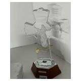 LIGHT UP LUCITE CROSS