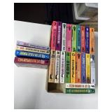 CAROLE NELSON DOUGLAS "CAT" BOOK SERIES
