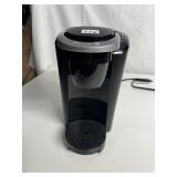 KEURIG COFFEE MAKER WITH 3 CUP SIZES