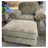 FLEX STEEL ARMCHAIR W/ WOOD FEET VERY GOOD