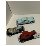 3 TOY CARS