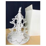 THE LENOX HOLIDAY DELIGHTS TREE WITH 10 ORNAMENTS