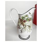 LENOX ETCHINGS CREAMER