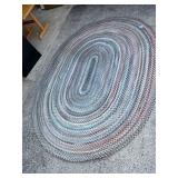 OVAL BRAIDED RUG NICE COLORS 112 X 87"