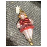 BALLERINA GLASS ORNAMENT