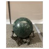 BRASS ELEPHANTS HOLDING A MARBLE BALL