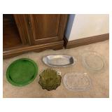 VARIOUS GLASS PLATES & BOWLS & OTHER