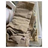 PLASTIC BIN W/ TABLE COVERS