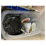 STORAGE TOTE W/ PLASTIC FOOD CONTAINERS