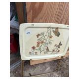 TV TRAY W/ BUTTERFLYï¿½S