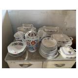VINTAGE DISHES INCLUDING CROOKSVILLE CHINA